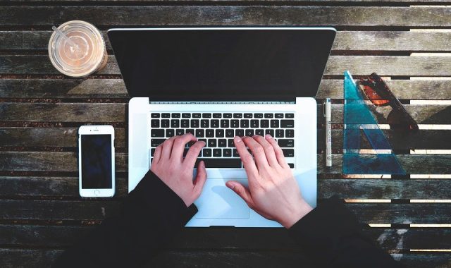 Screen Capture Extension Services: Using Them For Best Results Considering The Legalities