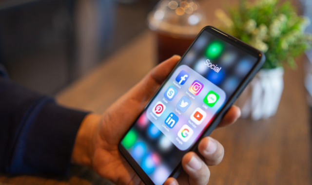 What Social Media Analytics Can Tell You About Your Customers’ Needs