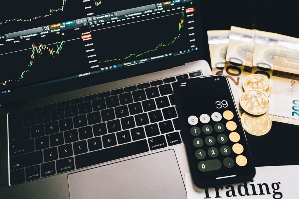 Advising with Excellence: Brett Hartvigson's Path to Financial Success